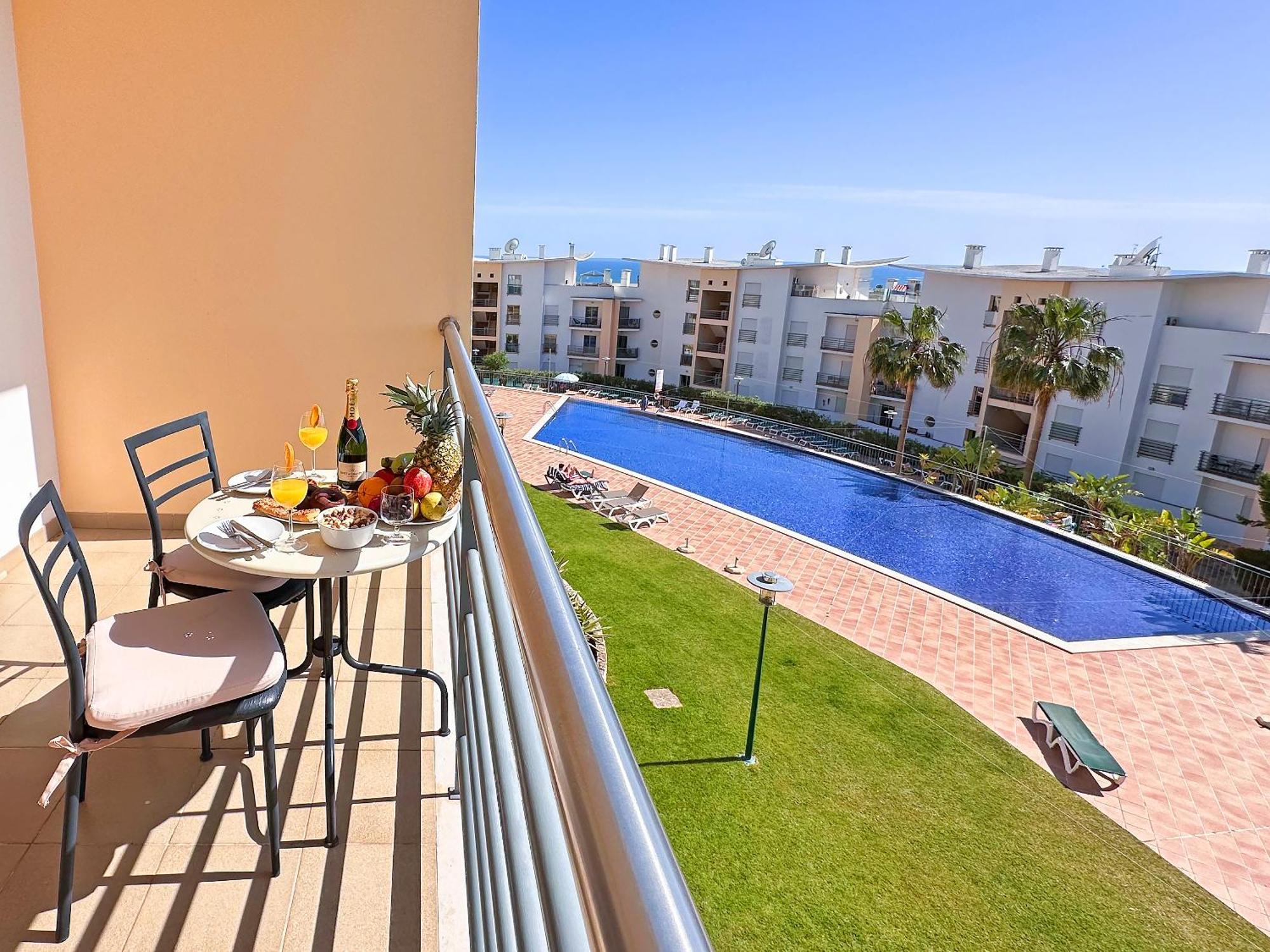 Modern Ocean, Garden & Pool View Condo By Becherish Albufeira Buitenkant foto